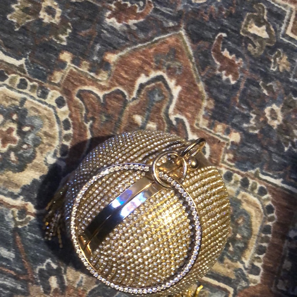 Sexy gold binding purse